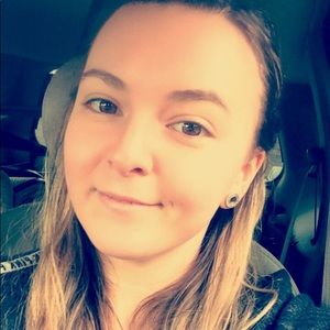 Meet your Posher, Brianna